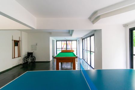 Apartamento à venda com 117m², 3 quartos e 2 vagas Apartamento à venda com 117m², 3 quartos e 2 vagasÁrea comum - Sala de Jogos