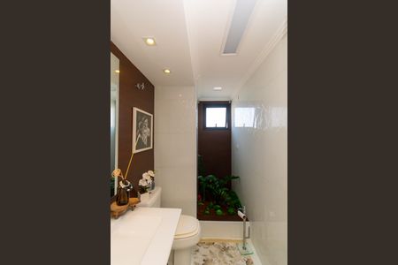 Apartamento à venda com 117m², 3 quartos e 2 vagas Apartamento à venda com 117m², 3 quartos e 2 vagasBanheiro