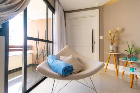 Apartamento à venda com 117m², 3 quartos e 2 vagas Apartamento à venda com 117m², 3 quartos e 2 vagasSala