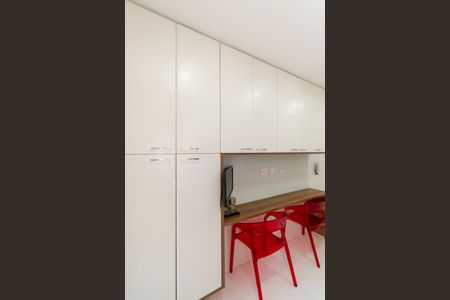 Apartamento à venda com 117m², 3 quartos e 2 vagas Apartamento à venda com 117m², 3 quartos e 2 vagasCozinha