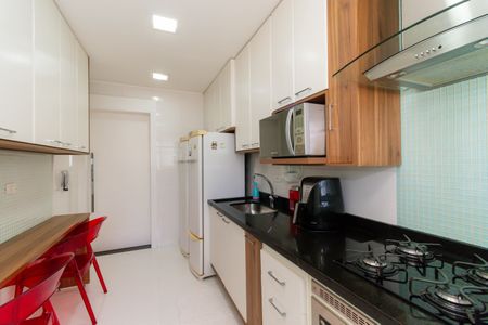 Apartamento à venda com 117m², 3 quartos e 2 vagas Apartamento à venda com 117m², 3 quartos e 2 vagasCozinha
