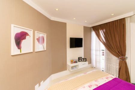 Apartamento à venda com 117m², 3 quartos e 2 vagas Apartamento à venda com 117m², 3 quartos e 2 vagasSuíte 2