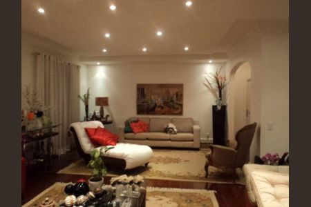 Apartamento à venda com 244m², 4 quartos e 4 vagas