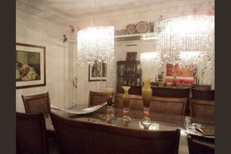 Apartamento à venda com 244m², 4 quartos e 4 vagas