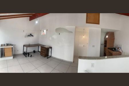 Casa à venda com 115m², 3 quartos e 2 vagas