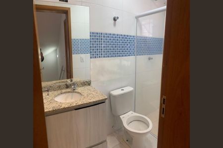 Casa à venda com 115m², 3 quartos e 2 vagas