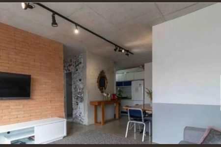 Apartamento à venda com 74m², 2 quartos e 1 vaga