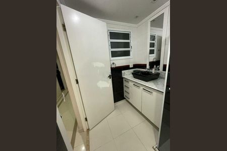 Apartamento à venda com 104m², 3 quartos e sem vaga