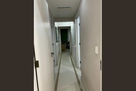 Apartamento à venda com 104m², 3 quartos e sem vaga