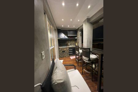 Apartamento para alugar com 160m², 2 quartos e 4 vagas