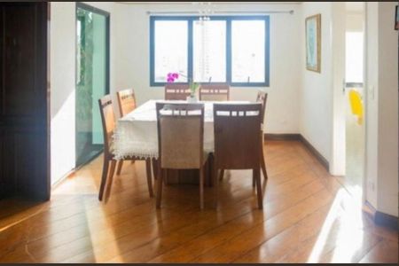 Apartamento à venda com 203m², 3 quartos e 3 vagas