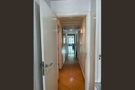 Apartamento à venda com 203m², 3 quartos e 3 vagas