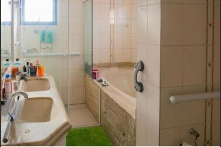 Apartamento à venda com 203m², 3 quartos e 3 vagas