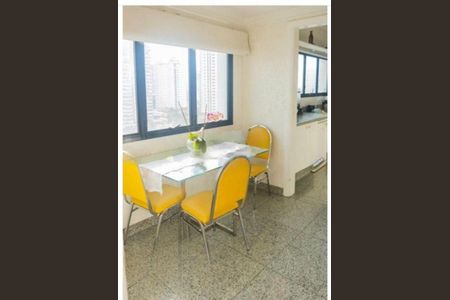 Apartamento à venda com 203m², 3 quartos e 3 vagas