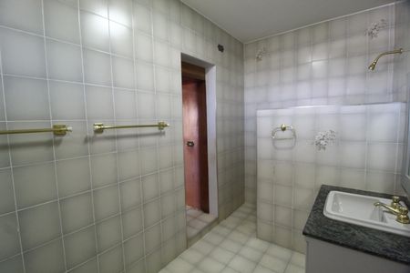 Casa para alugar com 564m², 5 quartos e 4 vagasBanheiro da Suíte 4