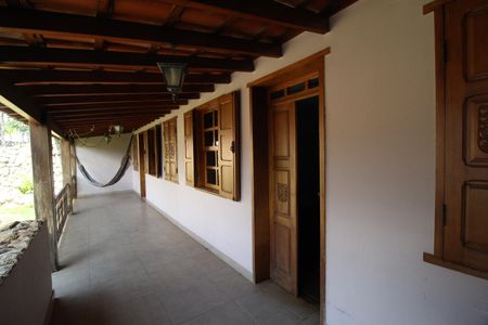 Casa para alugar com 564m², 5 quartos e 4 vagasFachada