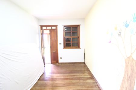 Casa para alugar com 564m², 5 quartos e 4 vagasSala 3