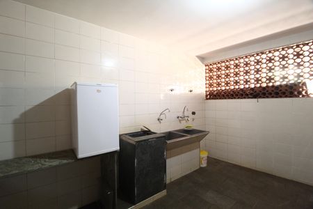 Casa para alugar com 564m², 5 quartos e 4 vagasÁrea de Serviço