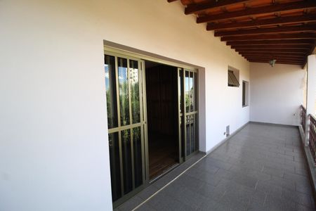 Casa para alugar com 564m², 5 quartos e 4 vagasSuíte 4 Varanda