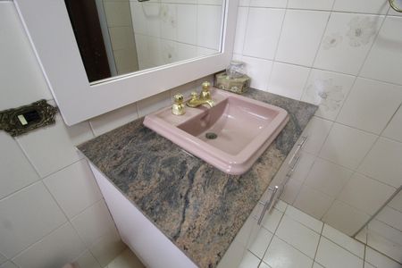 Casa para alugar com 564m², 5 quartos e 4 vagasBanheiro da Suíte 2