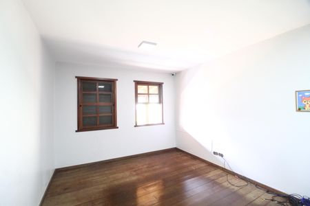 Casa para alugar com 564m², 5 quartos e 4 vagasSala 2