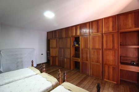 Casa para alugar com 564m², 5 quartos e 4 vagasSuíte 3