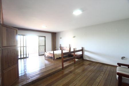 Casa para alugar com 564m², 5 quartos e 4 vagasSuíte 4