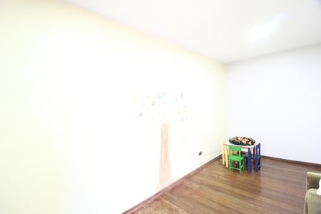 Casa para alugar com 564m², 5 quartos e 4 vagasSala 3