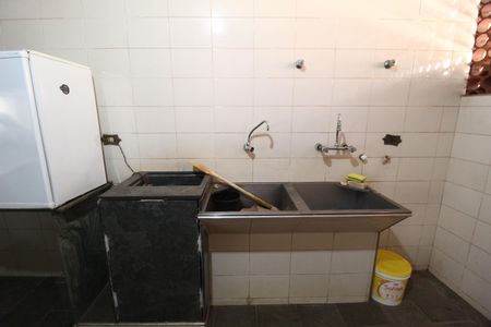 Casa para alugar com 564m², 5 quartos e 4 vagasÁrea de Serviço