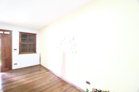 Casa para alugar com 564m², 5 quartos e 4 vagasSala 3