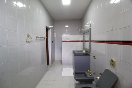 Casa para alugar com 564m², 5 quartos e 4 vagasBanheiro da Suíte 3