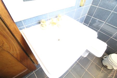 Casa para alugar com 564m², 5 quartos e 4 vagasBanheiro da Suíte 1