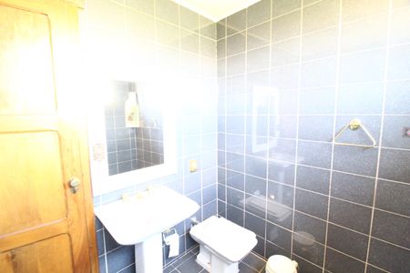 Casa para alugar com 564m², 5 quartos e 4 vagasBanheiro da Suíte 1