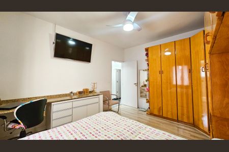 Casa para alugar com 420m², 3 quartos e 4 vagas Casa para alugar com 420m², 3 quartos e 4 vagasQuarto 2