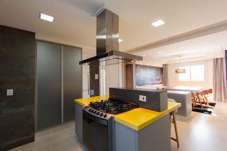 Apartamento à venda com 158m², 2 quartos e 3 vagasCozinha