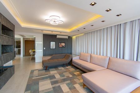 Apartamento à venda com 158m², 2 quartos e 3 vagasSala