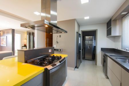 Apartamento à venda com 158m², 2 quartos e 3 vagasCozinha