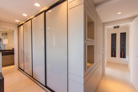 Apartamento à venda com 158m², 2 quartos e 3 vagasBanheiro Suíte 1