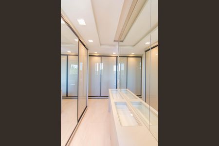 Apartamento à venda com 158m², 2 quartos e 3 vagasBanheiro Suíte 1