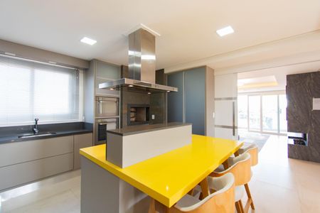 Apartamento à venda com 158m², 2 quartos e 3 vagasCozinha