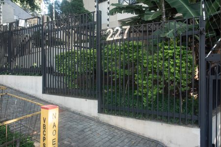 Apartamento à venda com 75m², 3 quartos e 2 vagasFachada