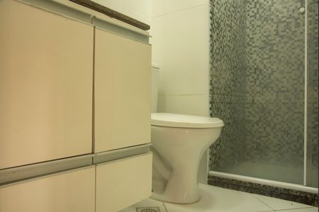 Apartamento à venda com 75m², 3 quartos e 2 vagasBanheiro