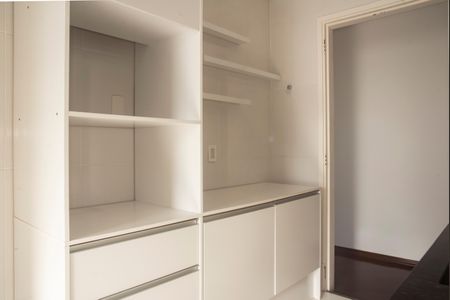Apartamento à venda com 75m², 3 quartos e 2 vagasCozinha
