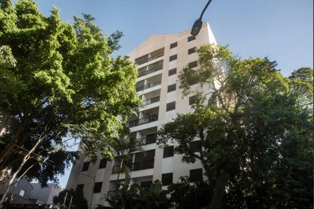 Apartamento à venda com 75m², 3 quartos e 2 vagasFachada