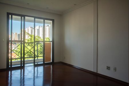 Apartamento à venda com 75m², 3 quartos e 2 vagasSala