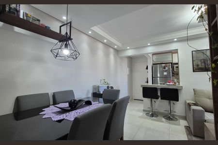 Apartamento à venda com 60m², 2 quartos e 2 vagasSala