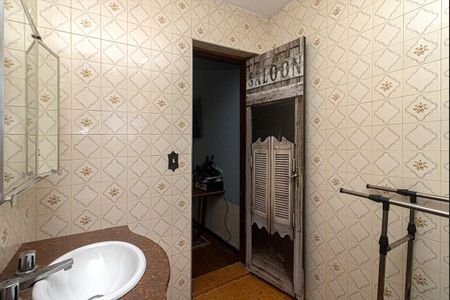 Casa à venda com 120m², 3 quartos e 1 vagaBanheiro do Quarto 1