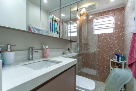 Apartamento à venda com 73m², 2 quartos e 1 vaga Apartamento à venda com 73m², 2 quartos e 1 vagaBanheiro