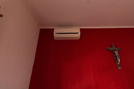 Casa à venda com 140m², 3 quartos e 2 vagasSuíte 