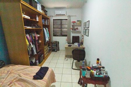 Casa à venda com 140m², 3 quartos e 2 vagasQuarto 1